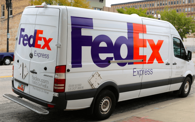 FedEx Zustellfahrzeug